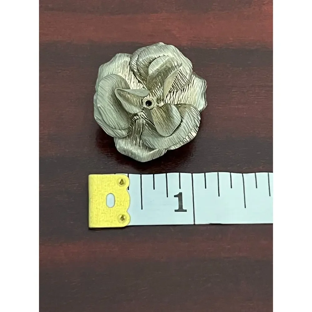 VTG Silver Tone Sculptural Flower Fur Clip Mid Century Coat Collar Clasp Austria